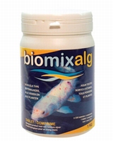 Enzymatisch product tegen zwevende algen in vis vijvers.