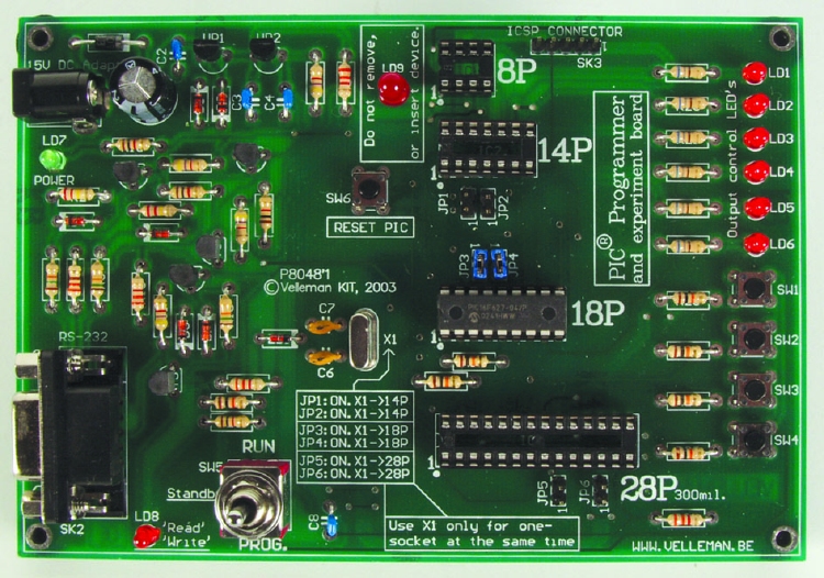 PIC® PROGRAMMER EN EXPERIMENTEERBORD 1st.