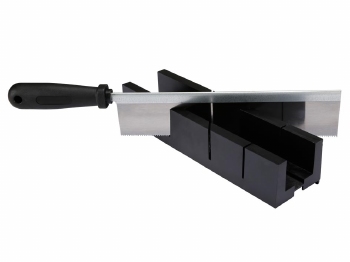VERSTEKBAK - MET ZAAG - 245 x 40 x 35 mm 1st.